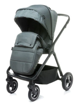 4Baby Everso Black Wandelwagen 21 4Baby Everso Black Wandelwagen -Baby Kinderwagen Serie Winkel 4baby everso grey wandelwagen 3 1