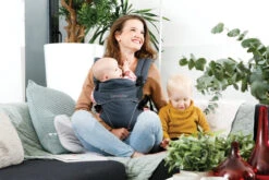 Babylonia Flexia Deep Grey Draagzak BDDFLEX1914 -Baby Kinderwagen Serie Winkel babylonia flexia pine green draagzak 4 1