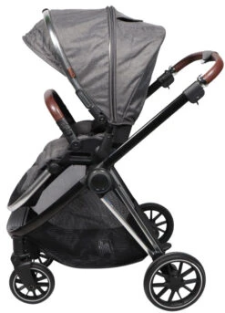 Ding Fenix Grey/Silver 3-in-1 Combi Kinderwagen Incl. Autostoel 28 Ding Fenix Grey/Silver 3-in-1 Combi Kinderwagen Incl. Autostoel -Baby Kinderwagen Serie Winkel ding fenix greysilver kinderwagen7 1