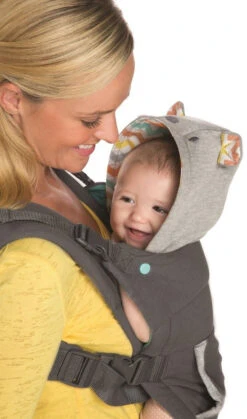 Infantino Cuddle Up Ergonomic Hoodie Draagzak BK-05331 26 Infantino Cuddle Up Ergonomic Hoodie Draagzak BK-05331 -Baby Kinderwagen Serie Winkel infantino cuddle up hoodie carrier bk05331 1