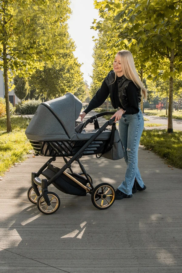 Kunert Ivento Premium Gold Caramel Macchiato 2-in-1 Kinderwagen IVE-10-GOLD 17 Kunert Ivento Premium Gold Caramel Macchiato 2-in-1 Kinderwagen IVE-10-GOLD - Afbeelding 15