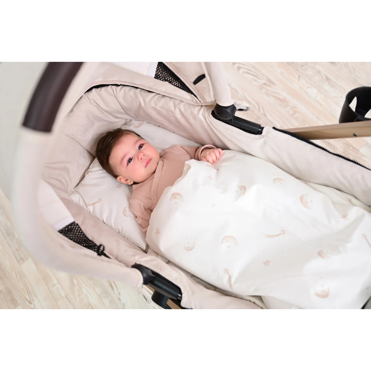 Lorelli Comets Beige Kinderwagen Accessoireset 2080117-5502 4 Lorelli Comets Beige Kinderwagen Accessoireset 2080117-5502 - Afbeelding 2
