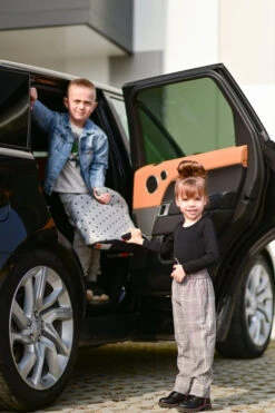 Lorelli Sirius Beige 22-36 Kg Isofix Booster 1007147-2059 10 Lorelli Sirius Beige 22-36 Kg Isofix Booster 1007147-2059 -Baby Kinderwagen Serie Winkel lorelli sirius grey crowns 22 36 kg isofix booster 1007147 2094 4 1920x1920